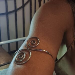 Brazalete Artesanal en Alpaca